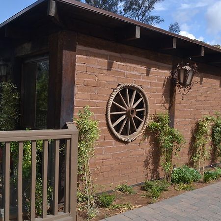 Bandy Canyon Ranch Hotel Ескондидо Екстериор снимка